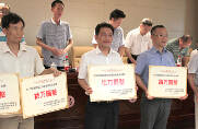 廣西柳工高級(jí)潤滑油有限公司喜獲“名優(yōu)企業(yè)”榮譽(yù)稱號(hào)